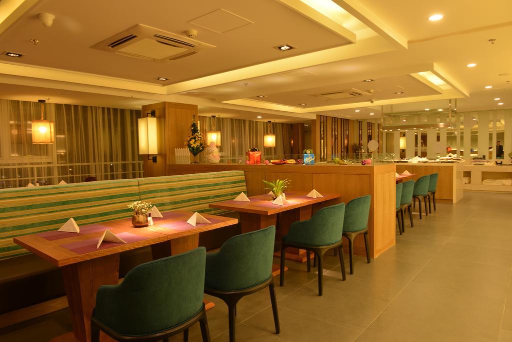 Yitel Ningbo Old Bund Hotel Exterior foto