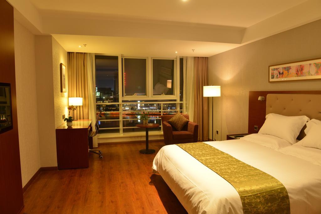 Yitel Ningbo Old Bund Hotel Quarto foto